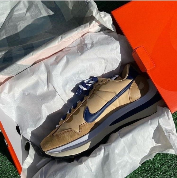 Nike x Sacai Vaporwaffle "Sesame Blue" - Picture 3 of 8